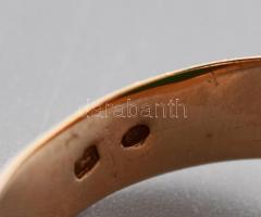 Arany (Au) gyűrű, zöld kő berakással, 14k, m:49, jelzett, bruttó 4,8g