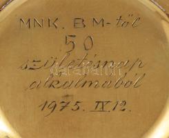 Doxa arany (Au) karóra, napkijelzéssel, 14k, jelzett, bőr szíjjal, hátoldalán MNK BM ajándékozási vé...