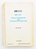 1981 Hewlett Packard HP-11C számológép felhasználói kézikönyv, angol nyelvű, kiadói spirálfűzéses papírkötés, kissé viseltes borítóval, 260 p.