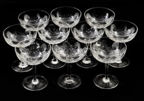 cca 1910/30, Tízszemélyes, 31 részes antik kristályüveg italos készlet, későszecessziós mintákkal dí...