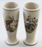 2 darab vadászmintás kőedény söröspohár, jelzés nélkül, hibátlan, m: 22,5 cm