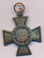 1942. "Tűzkereszt II. fokozata" bronzozott hadifém kitüntetés mellszalag nélkül és kitöltetlen viselői igazolvánnyal T:VF,F, oxidáció, bronzozás kopott Hungary 1942. "Fire Cross, 2nd Class" bronze plated war metal decoration without ribbon and blank bearer's ID C:VF,F corrosion, worn brozne plating NMK 447.