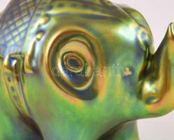 Zsolnay kisplasztika - elefánt. Eozin mázakkal fedett öntött finomfajansz, jelzett, 10x7 cm