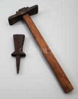 Kasza penge formázó kalapács és hozzá való üllő