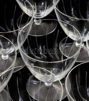 10 darabos talpas italos pohár garnitúra ívelt vonalazású csiszolással. cca 1900, Osztrák-Magyar Mon...