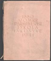Az Országos Magyar Királyi Iparművészeti Iskola évkönyve 1880-1941. Szerk.: Szablya-Frischauf Ferenc. Bp., 1942, Kir. M. Egyetemi Nyomda. Gazdag fekete-fehér és színes képanyaggal illusztrálva. Kiadói papírkötés, sérült, szétvált borítóval. (A végzős diákok névsorában [Kiss] Roóz Ilona (1920-2010) keramikus nevével).