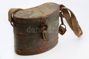 Géppuska és aknavető gázmentesító készlet, használati utasítással a doboz belső felén. doboz rozsdás.