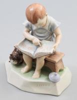 Zsolnay olvasó, képeskönyvet nézegető gyermek, cicával.. Terv.: Sinkó András. Jelzett, kézzel festett, hibátlan, m: 19 cm