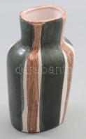Kerezsi Gyöngyi (1943-): Vonalas váza, jelzett, mázhibával, m: 21 cm
