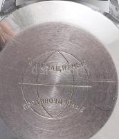 Raketa férfi karóra, kézi felhúzós szerkezettel. Hibátlan, működő állapotban, frissen szervizelt, új...