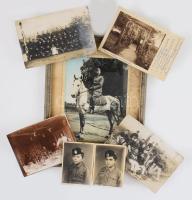 cca 1910-1940 katonákat és leventéket ábrázoló érdekes fotók, fotólapok és egyik keretben.