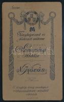 cca 1910 Elegáns szemüveges férfi portréja, vizitkártya Szmrecsányi Miklós nagykőrösi műterméből, 10...