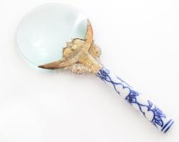 Régebbi kínai nagyító porcelán markolattal, dobozában, h: 18 cm