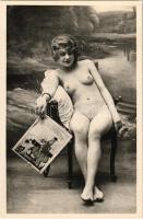 Meztelen erotikus hölgy / Erotic nude lady (non PC)