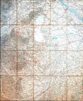 [Térkép] Oedenburg (Sopron) és tágabb környéke, Sopron, Vas és Moson vármegyék területével. Magyar-német feliratozású térkép. Mértéke 1:200,000 körül (1909). [Hely nélkül, 1909 körül]. [Nyomda nélkül]. Színes térkép, mérete: 640x520 mm. Magyar-német feliratozású térképünk Sopron, Vas és Moson vármegyét ábrázolja, középpontjában a Kismarton-Sopron-Szombathely-Sárvár-Kapuvár-Mosonmagyaróvár térséggel. A nagyjából 128x104 km méretű térkép a térség vízrajzát, domborzati rajzát, településhálózatát és közlekedési hálózatát mutatja be, határait keleten a Csallóköz délnyugati szöge, a Szigetköz, Csorna, Pápa és Devecser települése jelöli ki, délnyugaton a Bakony végei, majd Sümeg, Vasvár és a Rába mente Szentgotthárdig, nyugaton Fölöstöm (Fürstenfeld), Pinkafő, Bécsújhely és a Bécsi-erdő déli lankáin elhelyezkedő Mödling, északi határán a Lajta-mente, Bruck an der Leitha, Köpcsény és a Csallóköz. Dokumentumunk földrajzi névanyaga a magyarok, németek és horvátok lakta vidék etnikai összetételét is sejteti, az egyértelműen magyarok lakta síkvidéki, hansági és Rába-menti települések kizárólagosan magyar, a német-magyar vegyes lakosságú települések kettős megnevezéssel szerepelnek: a vidék északi központja, Sopron esetében előbb a német, majd zárójelben a magyar megnevezés szerepel; a német vidékeken kizárólagosan német helységnevek. Térképünk vasúthálózatának fejlettsége 1909 körüli kiadási évszámot sejtet. Néhány település kézi színezéssel kiemelve. Jelmagyarázat és mérték feltüntetése nélkül. Egyes térképszelvények szélén apró sérülések. Jó állapotú térképlap, vászonra vonva, hajtogatva, hátoldalán kézi feliratozással.