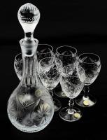 Gherla ólomkristály boros szett, kiöntő m: 38 cm, 6 darab pohárral m: 17 cm, jelzett, egy minimális ütődéssel.