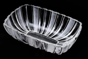 Régebbi öblös kristály kínáló, jelzés nélkül, hibátlan, 25x17x7 cm