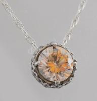 Ezüst (Ag) walles nyaklánc köves medállal, jelzett, bruttó 2,9g