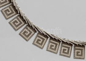 Ezüst (Ag) lamellás meandermintás nyakék, h: 44cm, jelzett, nettó 18,6g