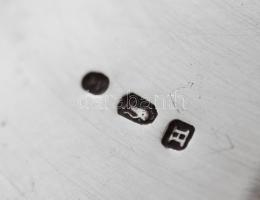 Ezüst (Ag) koi hal alakkal díszített gyertyatartó, m: 8 cm, jelzett, nettó 37,7g