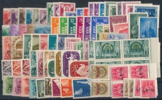 Kis tétel stecklapon az 1910-es és 1940-es évekből, benne sorok