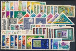 Kis tétel stecklapon az 1970-es évekből, benne teljes sorok