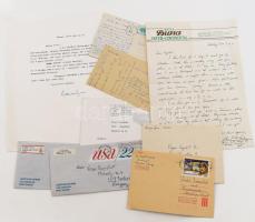 Vezér Erzsébet (1915-2003) irodalomtörténész, tanár, Ady kutató levelezése 6 db neki írt levél kollégáktól a világ több tájáról.