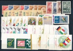 Kis tétel stecklapon az 1940-es, 1980-as évekből, benne teljes sorok