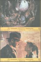 cca 1989 előtt készült, "Az elveszett frigyláda fosztogatói" című amerikai film jelenetei és szereplői, 6 db produkciós filmfotó (vitrinfotó, lobbyfotó) nyomdatechnikával sokszorosítva kartonpapírra, egyoldalas nyomással, a használatból eredő (esetleges) kisebb hibákkal, 18x24 cm