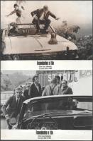 cca 1989 előtt készült, "Fennakadva a fán" című francia film jelenetei és szereplői, 8 db vintage produkciós filmfotó (vitrinfotó, lobbyfotó) ezüst zselatinos fotópapíron, a használatból eredő (esetleges) kisebb hibákkal, barnás elszíneződéssel, 18x24 cm