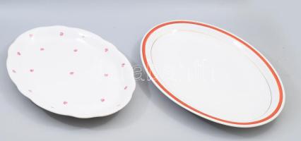 Zsolnay 2 darab pecsenyés tál, közte apróvirágos. Jelzett, kopással, 37x26 cm alatt