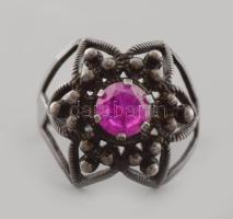 Orosz ezüst (Ag) gyűrű ametiszt berakással, jelzett, m:55, bruttó 3,9g