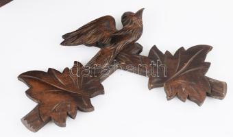 Kakukkos óra, Feketeerdei 8 napos járatos, faragott fa. Súlyokkal, inga nélkül, 32 cm. Működőképes