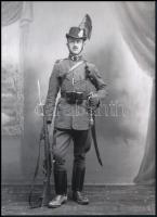 cca 1943 Csendőr teljes fegyverzetben, a kiskunfélegyházi Marika fotóműterem felvétele, 1 db modern nagyítás, jelzés nélkül, 21x15 cm