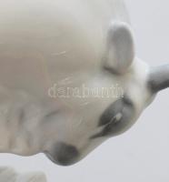 Zsolnay szürkemarha. Terv.:Sinkó András. Kézzel festett, jelzett, hibátlan m:15 cm, h: 31 cm