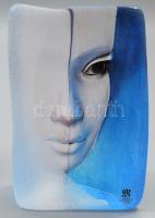 Mats Jonasson (svéd, 1945-): Ólomkristály asztaldísz a Maszk sorozatból, színezett, címkével és grav...