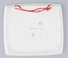 Hollóházi lovas mintás falitál, jelzett, kopással, 17x19 cm