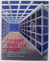Op Art Kinetik Licht. Kunst in der Sammlung Würth von Josef Albers und Vasarely bis Patrick Hughes. [Künzelsau, Swiridoff]. Német nyelven. Gazdag képanyaggal illusztrált. Kiadói egészvászon-kötés, kiadói papír védőborítóban bontatlan zsugorfóliában.