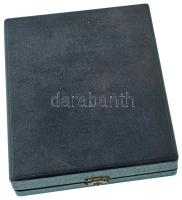 Tóth Sándor (1933-2019) ~1980. "Gróf Széchenyi István / A TUDOMÁNYOS EMBERFŐ MENNYISÉGE A NEMZE...