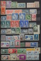 Vegyes külföldi tétel, jó svájci, szovjet légiposta anyaggal az elején, nagy alakú 12 lapos berakóba...