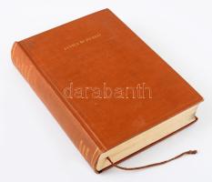 Attila és hunjai. Szerk.: Németh Gyula. Bp., 1940, Magyar Szemle Társaság, 330+2 p.+XX t.+2 (kihajtható térkép) t. Kiadói aranyozott egészvászon kötés, ajándékozási bejegyzéssel 1944-ből, kis kopásnyomokkal, jó állapotban.