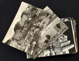 76 db MODERN fekete-fehér külföldi város képeslap / 76 modern black and white foreign town postcards