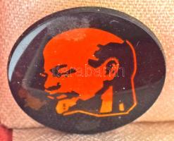 DN (~1970) "Lenin" egyoldalas öntött bronz emlékplakett tokban (50x66mm) + 1db "Lenin...