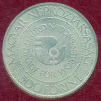 1984. 500Ft Ag "Nők évtizede" eredeti műbőr tokban, tanúsítvánnyal T:BU patina Adamo EM77