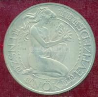 1984. 500Ft Ag "Nők évtizede" eredeti műbőr tokban, tanúsítvánnyal T:BU patina Adamo EM77