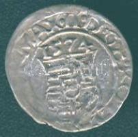 Miksa 1574. Denár Ag ÉH.766a T:3