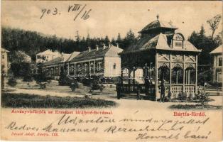 1903 Bártfafürdő, Bardejovské Kúpele, Bardiov, Bardejov; Ásványvízfürdők az Erzsébet királyné forrással. Divald Adolf 113. / spring source (gyűrődések / creases)