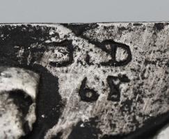 J. D. 1968 jelzéssel: Sokalakos relief. Aluminium, festett, jelzett 34x13 cm egyenként