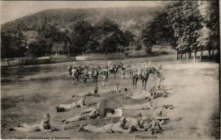 1937 Piliscsaba, Tüzelő géppuskások a táborban. Pohl és Herz kiadása (EK)