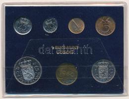 Hollandia 1980. 1c "Julianna" - 2 1/2G "Julianna" (6xklf) forgalmi sor műanyag tokban, pénzverdei zsetonnal T:UNC, patina Netherlands 1980. 1 Cent "Julianna" - 2 1/2 Gulden "Julianna" (6xdiff) coin set in plastic case with mint jeton C:UNC, patina